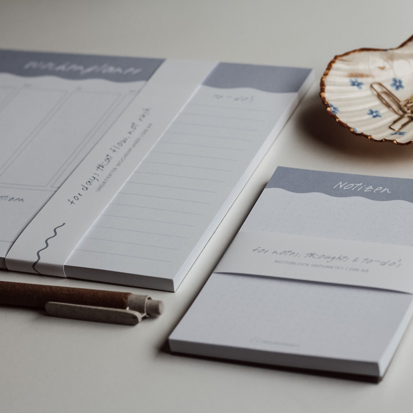 The Coastal Desk Set